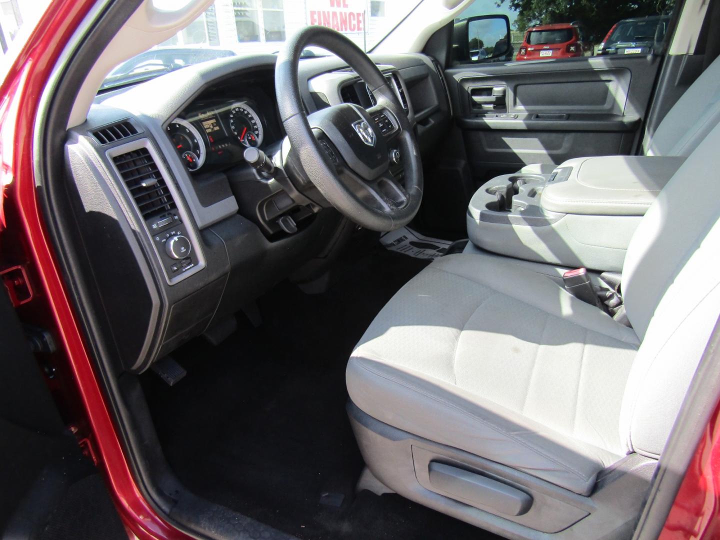 2014 Red /Gray RAM 1500 Tradesman Crew Cab SWB 4WD (1C6RR7KT3ES) with an 5.7L V8 OHV 16V engine, Automatic transmission, located at 15016 S Hwy 231, Midland City, AL, 36350, (334) 983-3001, 31.306210, -85.495277 - Photo#3